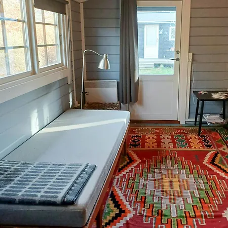 Personal House With Direct Access To The Yderby