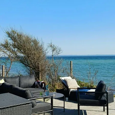 Personal House With Direct Access To The